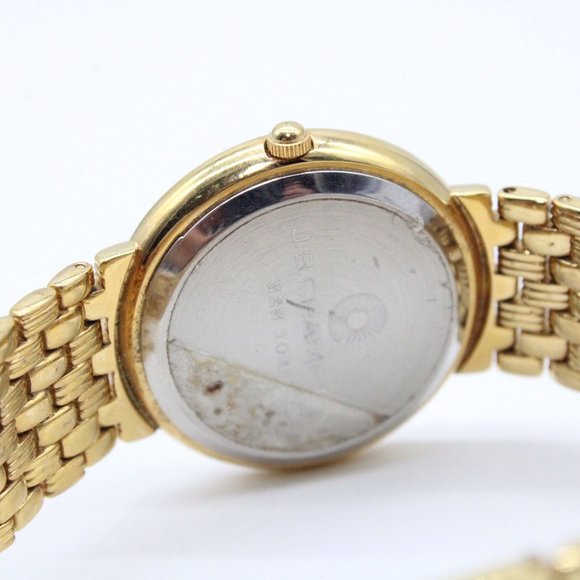 J.B Champion Watch Mens Gold Tone Stainless Steel Classic Beige Dial Swiss Movt - Picture 8 of 8